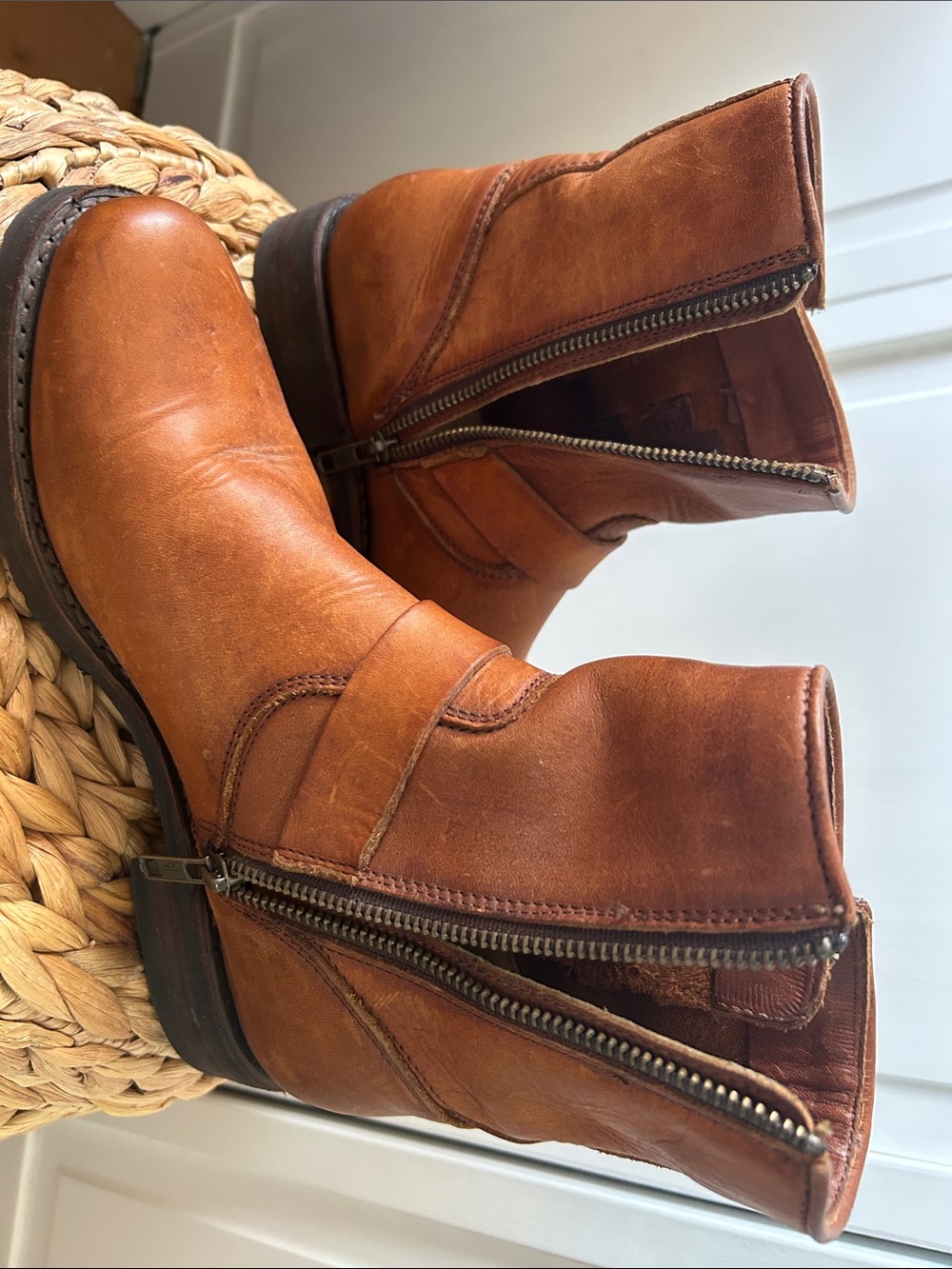 Frye Women’s Veronica Boot - Picture 8 of 10